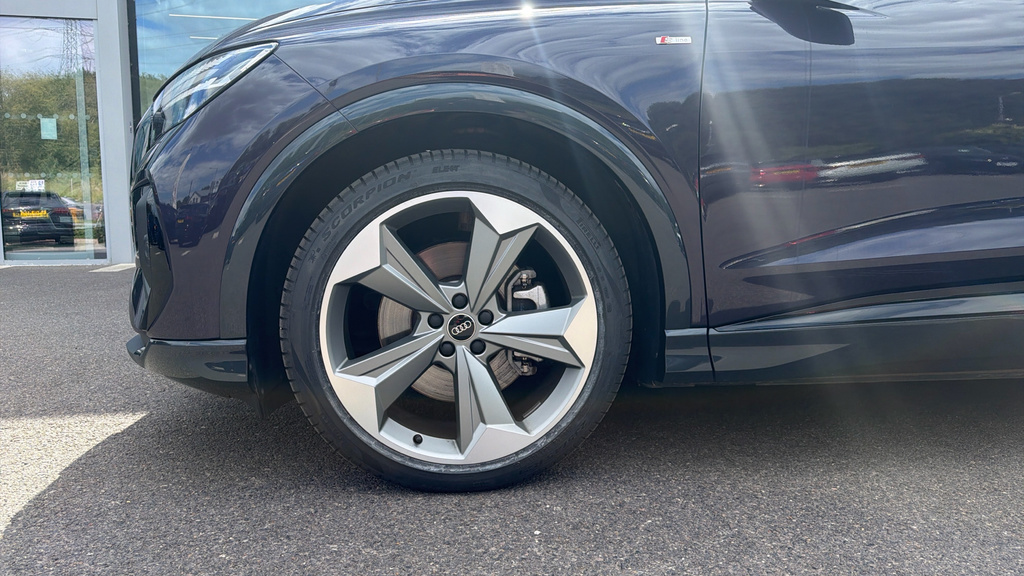 Audi Q4 E Tron Q4 Sport 55 E-tron Quattro 25000 Kw Black #21