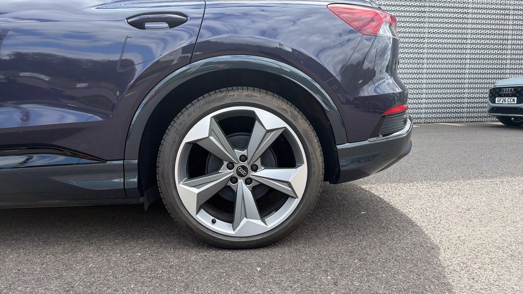 Audi Q4 E Tron Q4 Sport 55 E-tron Quattro 25000 Kw Black #22