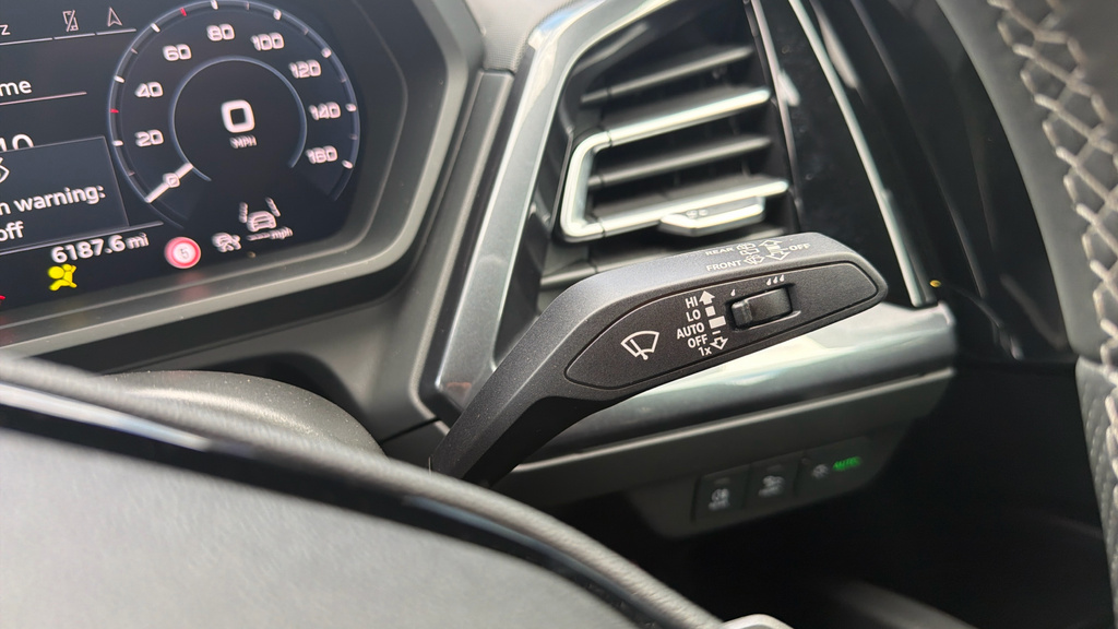 Audi Q4 E Tron Q4 Sport 55 E-tron Quattro 25000 Kw Black #36