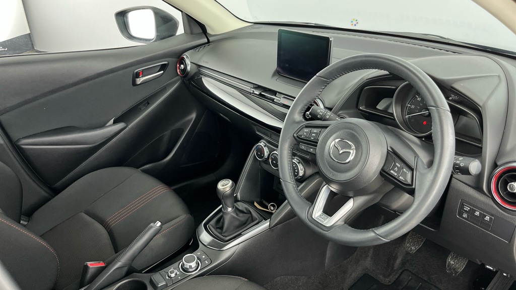 Mazda 2 1.5 Skyactiv-g Homura Aka Hatchback Aut White #9