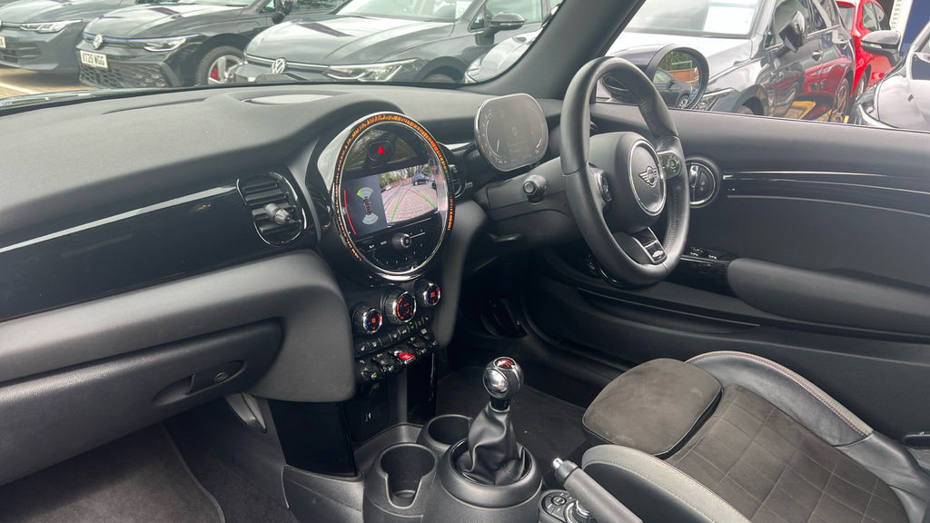 Mini Convertible Cooper S Sport White #10