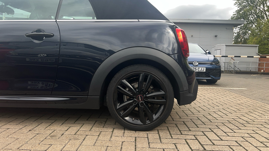 Mini Convertible Cooper S Sport White #19