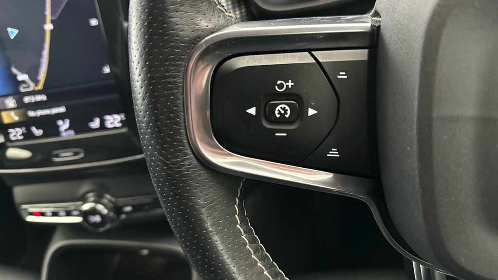 Volvo XC40 Xc40 R-design, B4 Mild Hybrid Red #14