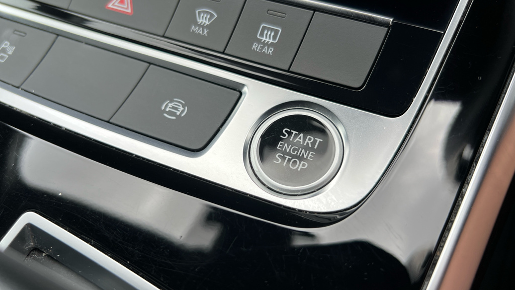 Audi Q7 55 Tfsi Quattro Black Edition Tiptronic White #21