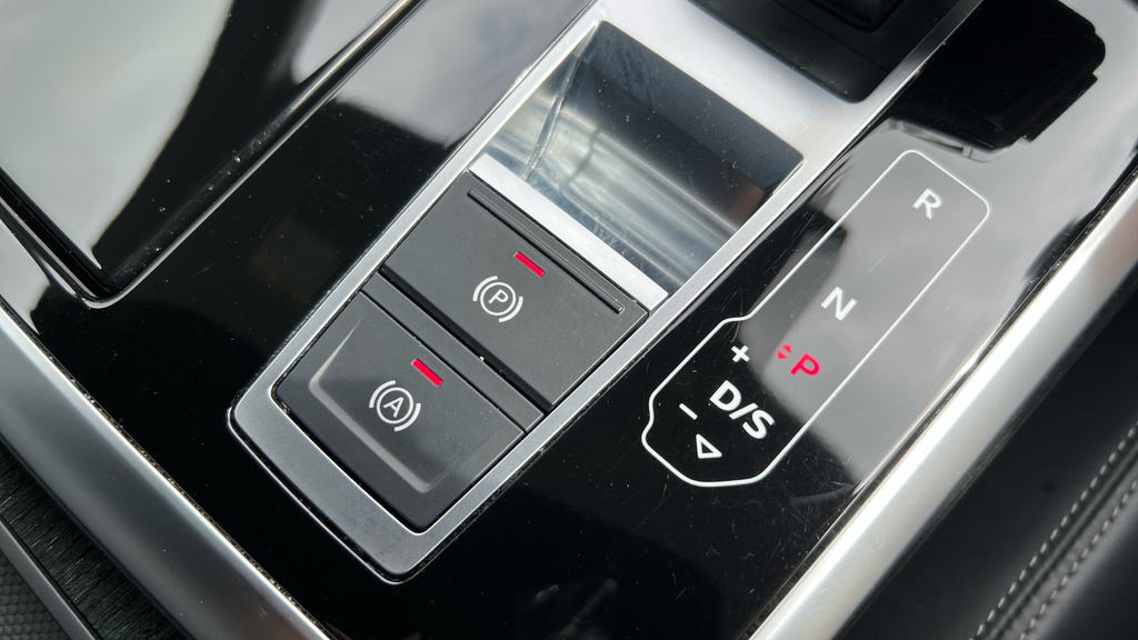 Audi Q7 55 Tfsi Quattro Black Edition Tiptronic White #14
