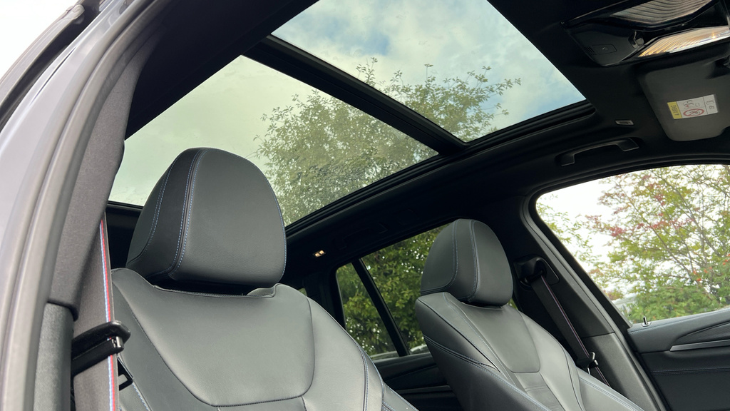 BMW iX3 Premier Edition Suv Black #19