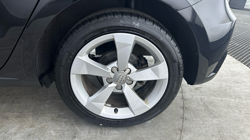 Audi A1 1.4 Tfsi Sport S Tronic Silver #19