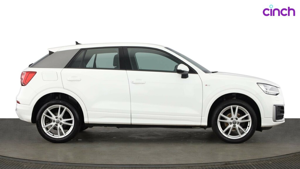 Audi Q2 1.0 Tfsi Sport 2019 Red #2