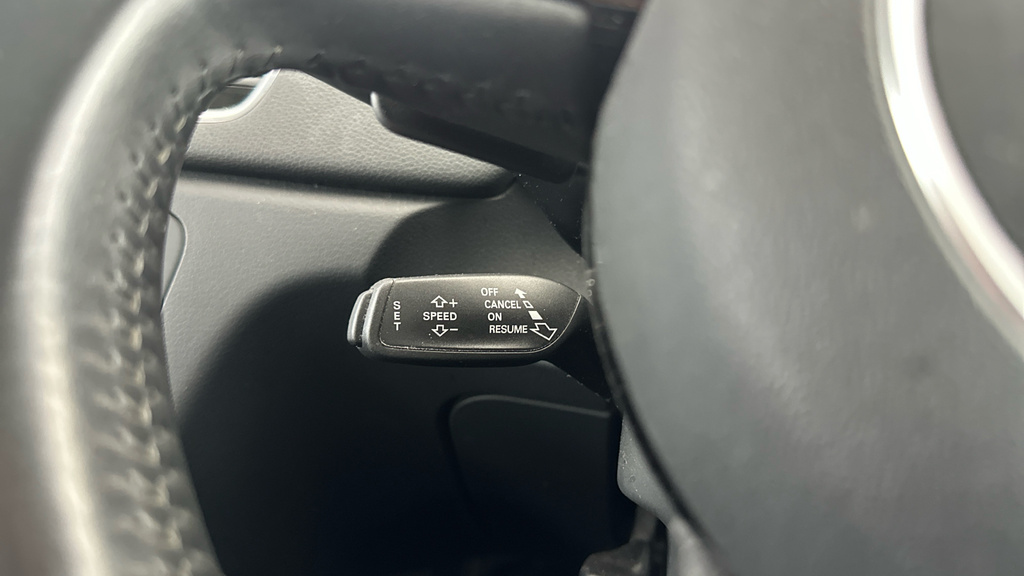 Audi Q3 S Line Edition 1.4 Tfsi Cylinder On Demand 150 Ps #13