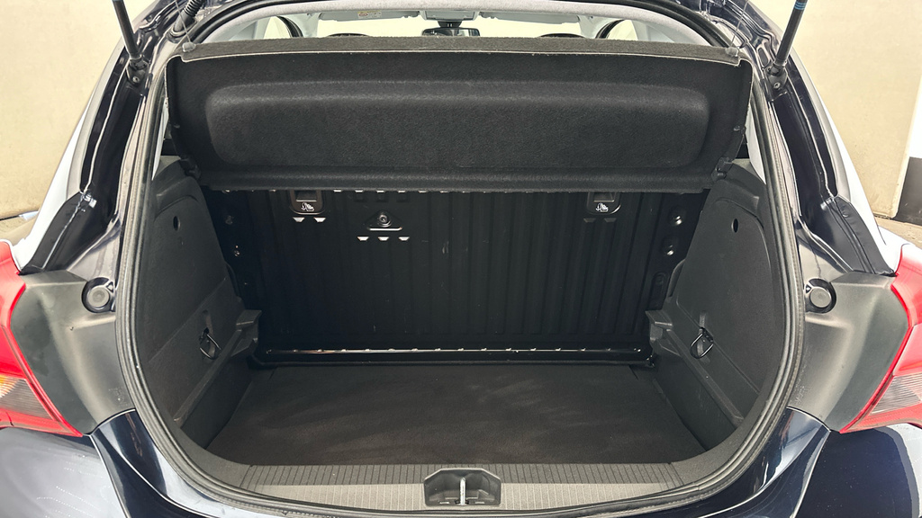 Vauxhall Corsa 1.4 75 Ecoflex Design #19