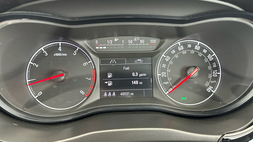 Vauxhall Corsa Sport 1.4 75Ps Ac Red #18