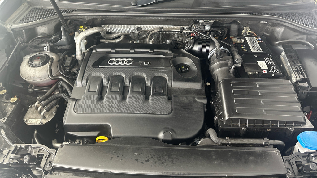 Audi Q3 1.5L S Line Grey #20