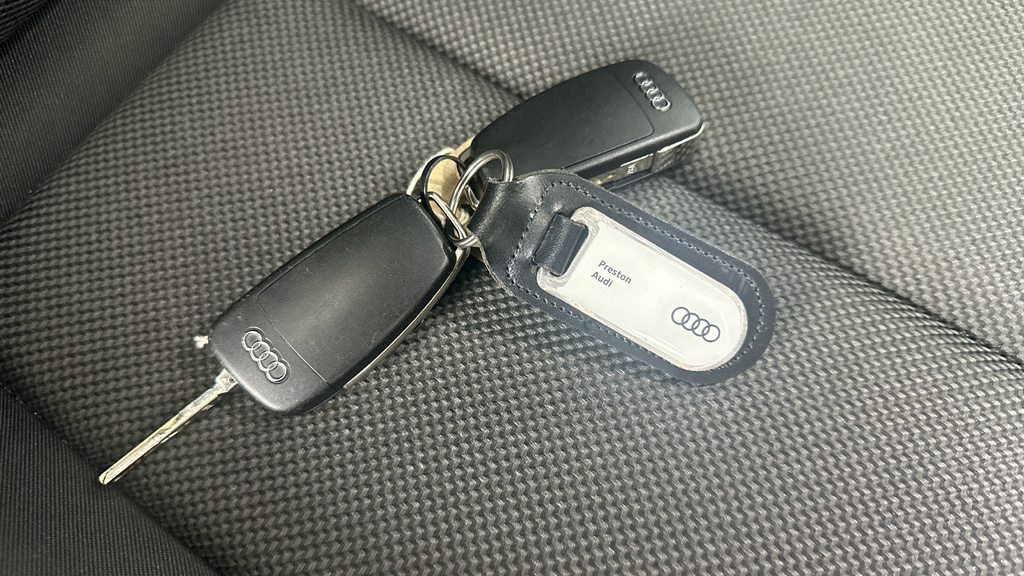 Audi Q3 1.5L S Line Grey #26