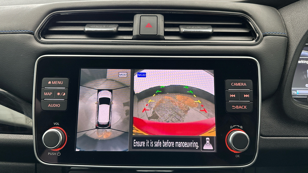 Nissan Leaf 39Kwh Tekna Hatchback Grey #17