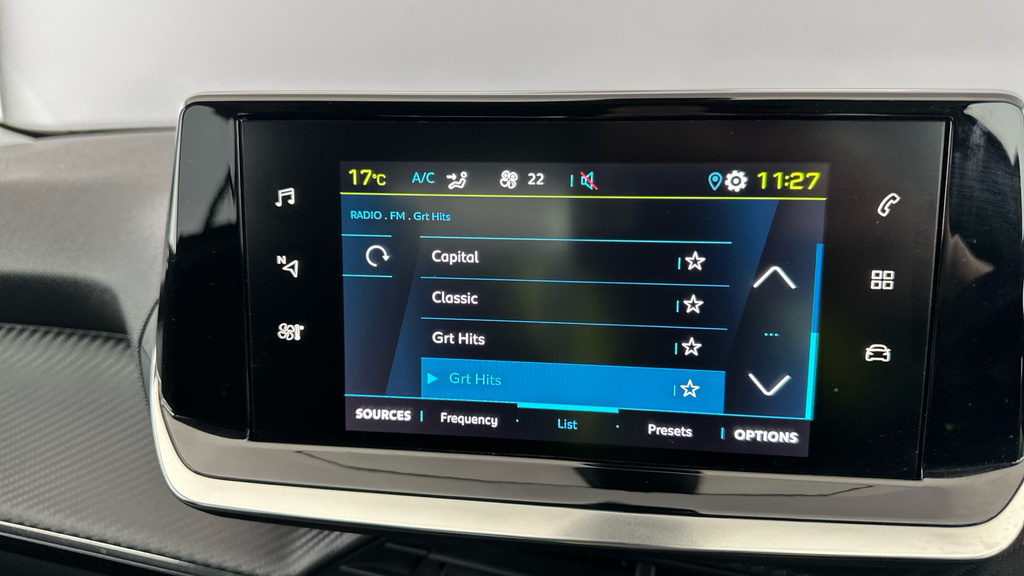 Peugeot e-2008 50Kwh Gt Premium Red #11