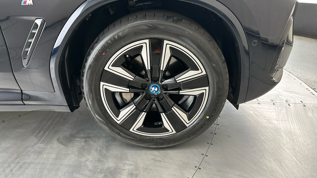 BMW iX3 M Sport Pro Suv Black #26