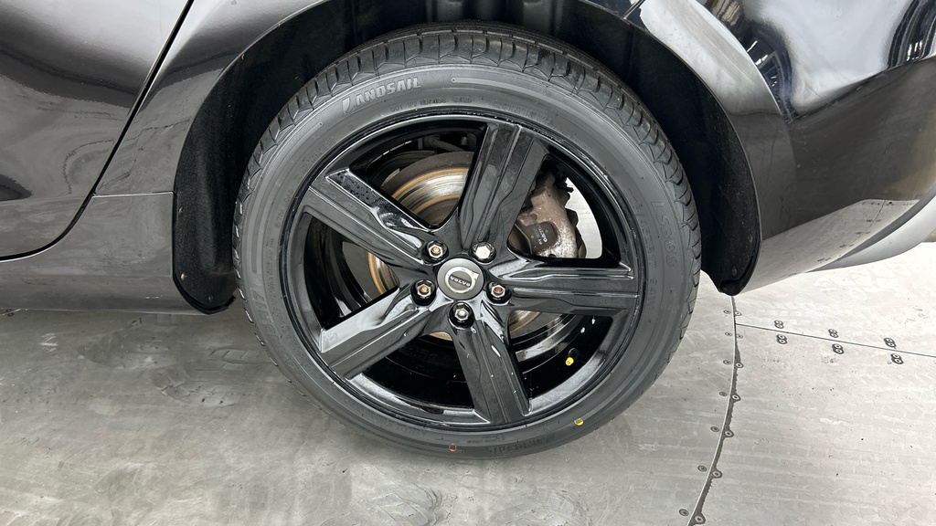Volvo V40 2L R-design Edition Grey #23