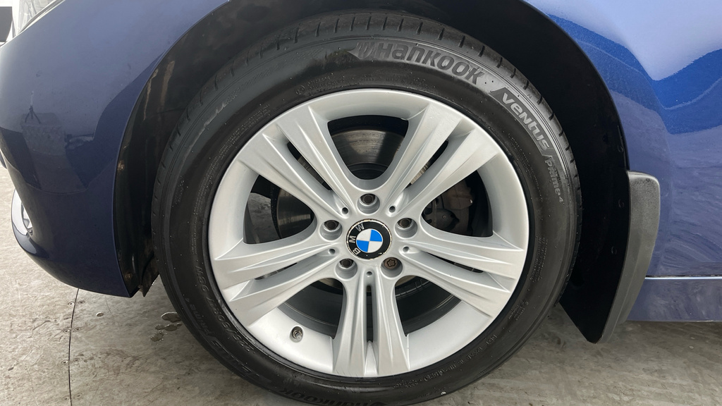 BMW 3 Series 2.0 330E 12Kwh Se Pro Grey #26