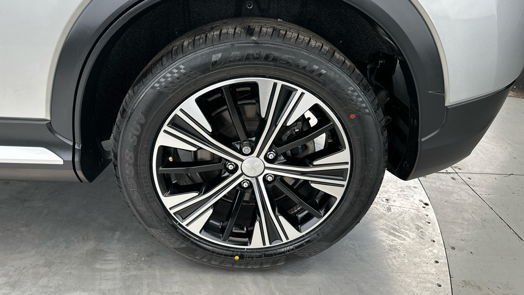 Mitsubishi Eclipse Cross 1.5T Dynamic Cvt - 2019 69 Black #26