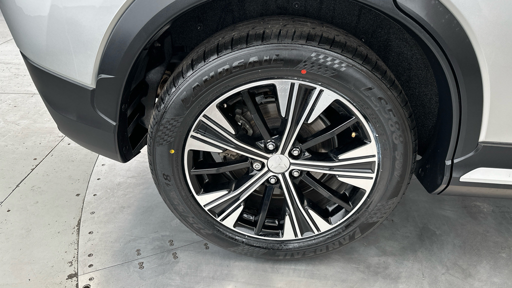 Mitsubishi Eclipse Cross 1.5T Dynamic Cvt - 2019 69 Black #27