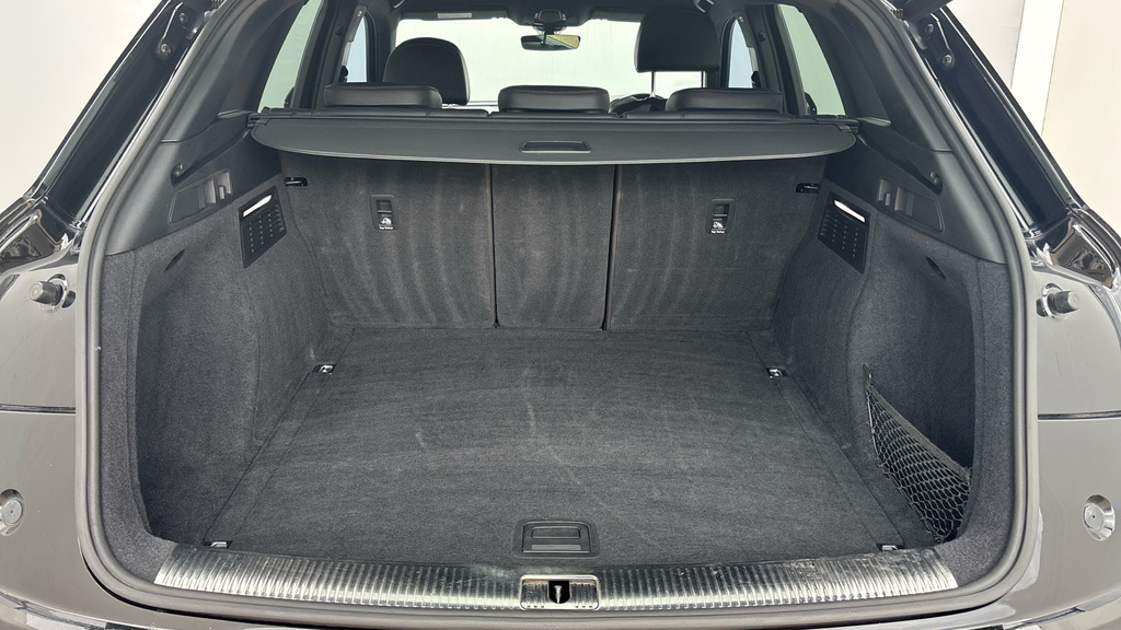 Audi Q5 Suv Grey #29