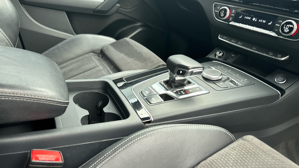 Audi Q5 Suv Grey #41