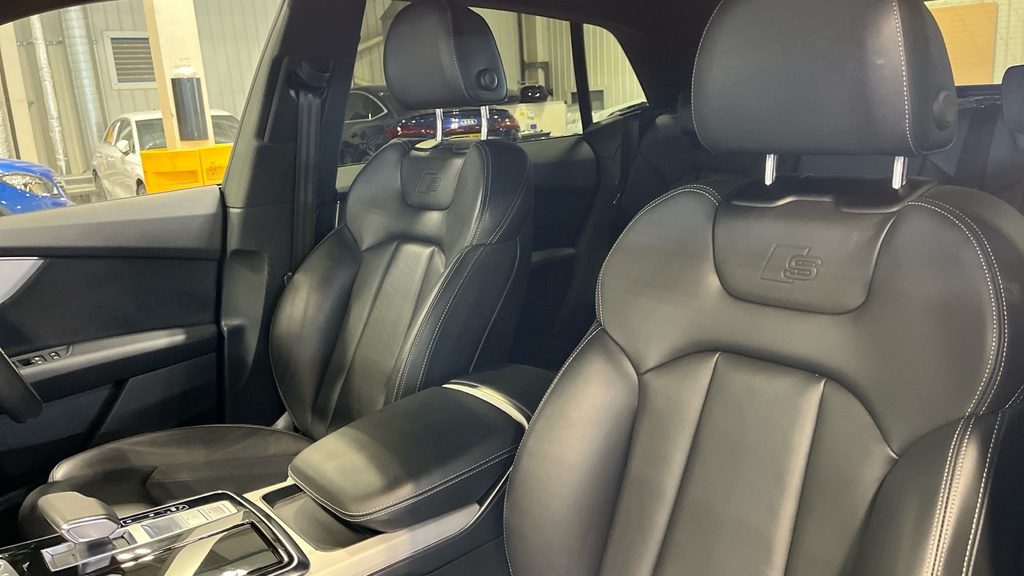 Audi Q8 S Line 55 Tfsi Quattro 340 Ps Tiptronic Blue #30