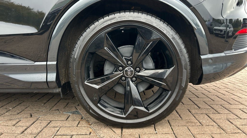 Audi Q4 E Tron 40 Sport 5-Door 82Kwh Grey #19