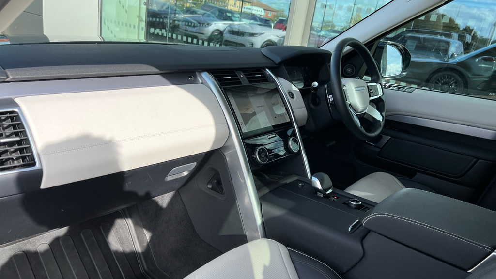 Land Rover Discovery 3.0 D350 Dynamic Hse 2025 Blue #14