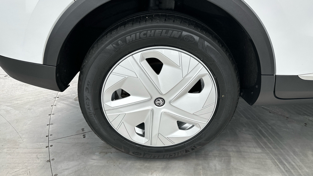 MG ZS Exclusive White #28