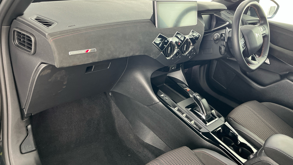 DS DS 3 Crossback Bastille Grey #10
