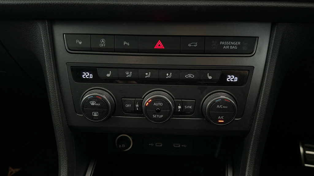 Cupra Ateca 2023 23 2.0 Vz2 Dsg 4Drive Black #13