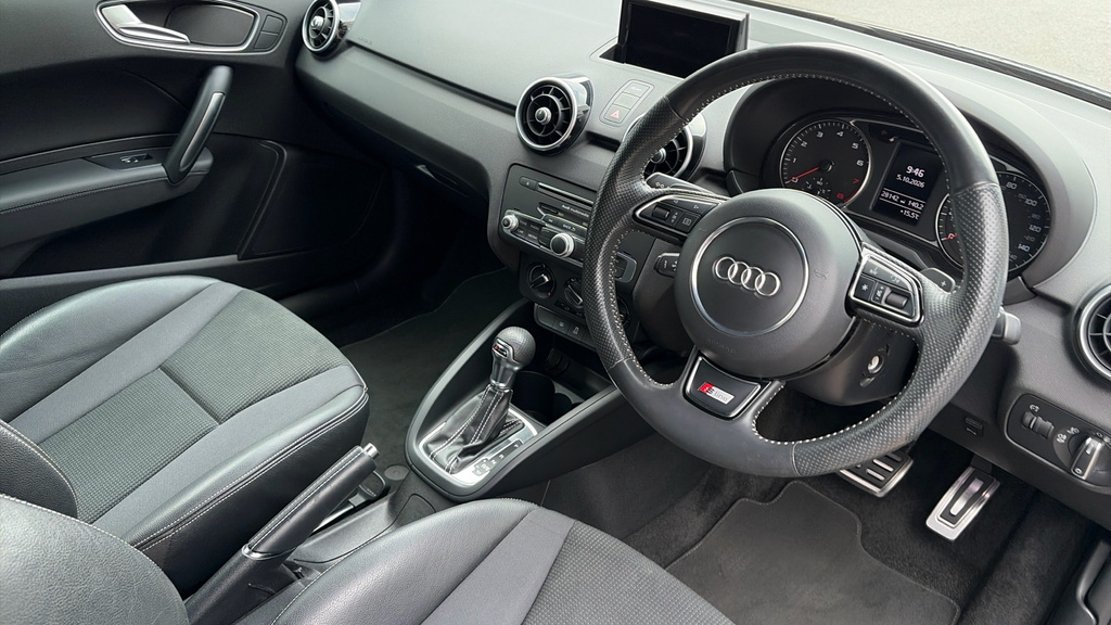 Audi A1 1.4 Tfsi Cod S Line Hatchback S Tronic #9