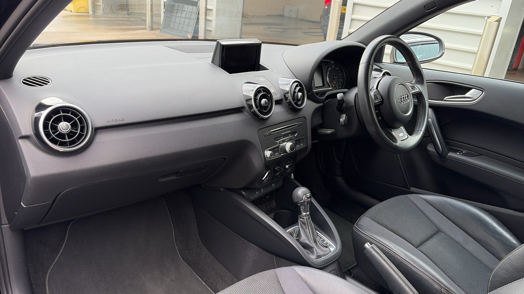 Audi A1 1.4 Tfsi Cod S Line Hatchback S Tronic #10