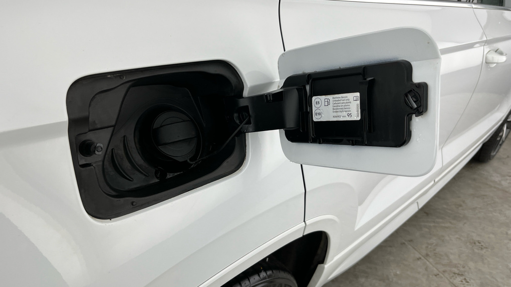 Seat Ateca 1.6 Tdi Se Technology Euro 6 Ss White #28