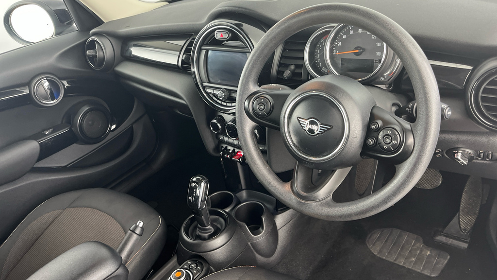 Mini Hatch 5-Door Hatch Cooper Classic Grey #9