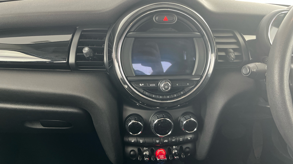 Mini Hatch 5-Door Hatch Cooper Classic Grey #22