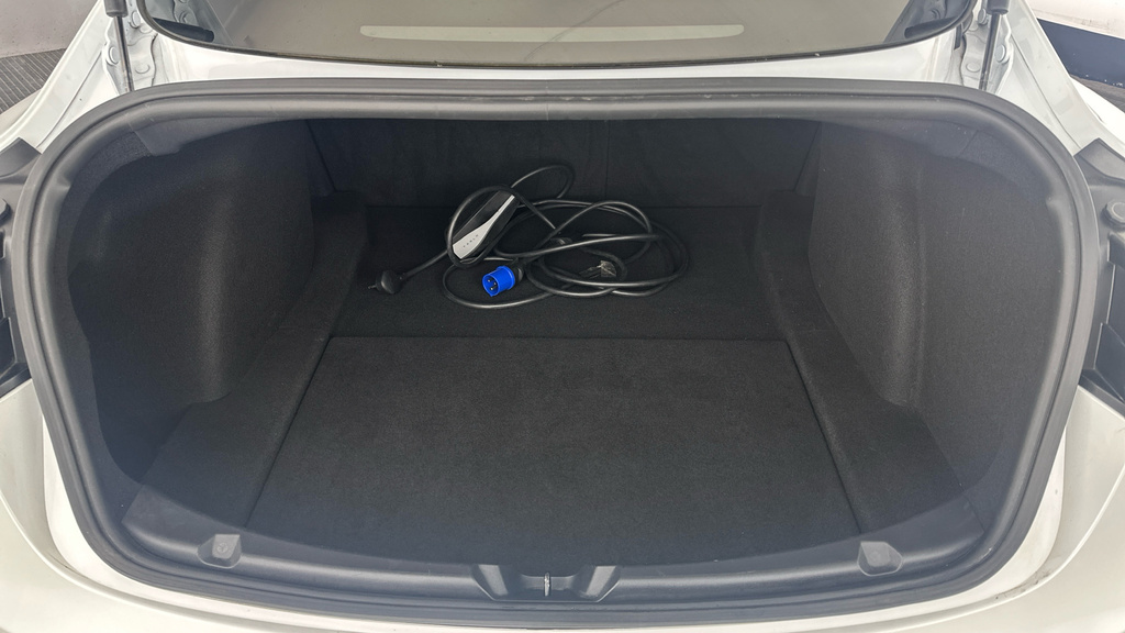 Tesla Model 3 Long Range Awd White #26