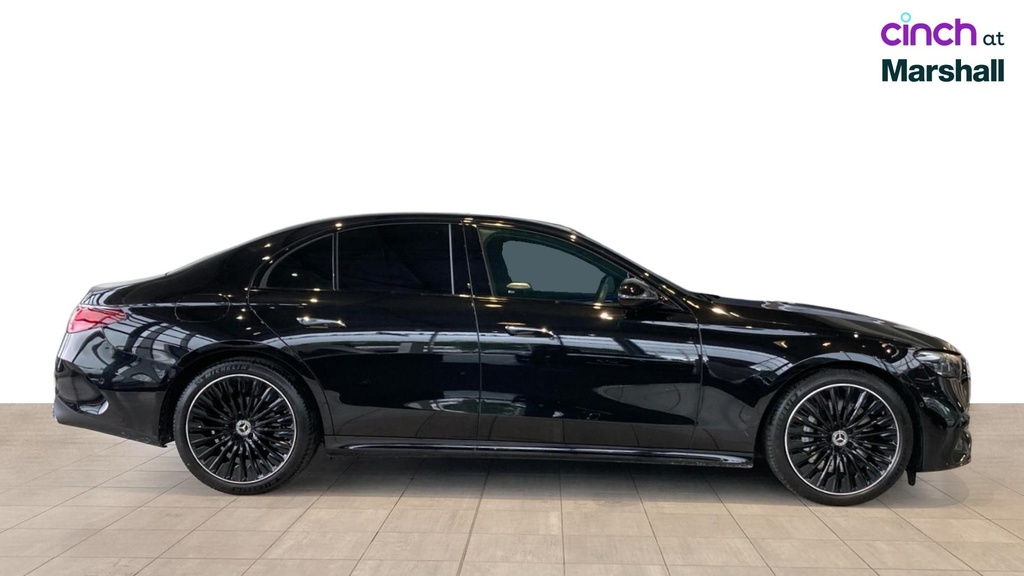 Mercedes-Benz E Class E220d Amg Line Premium Plus 9G-tronic Black #2