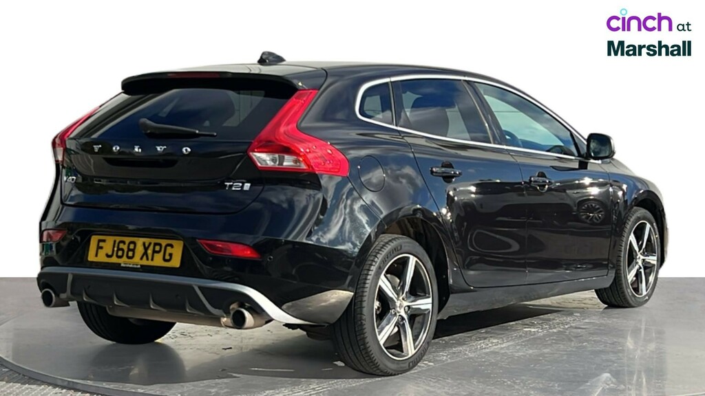 Volvo V40 2.0 D3 R-design Euro 6 Ss #3