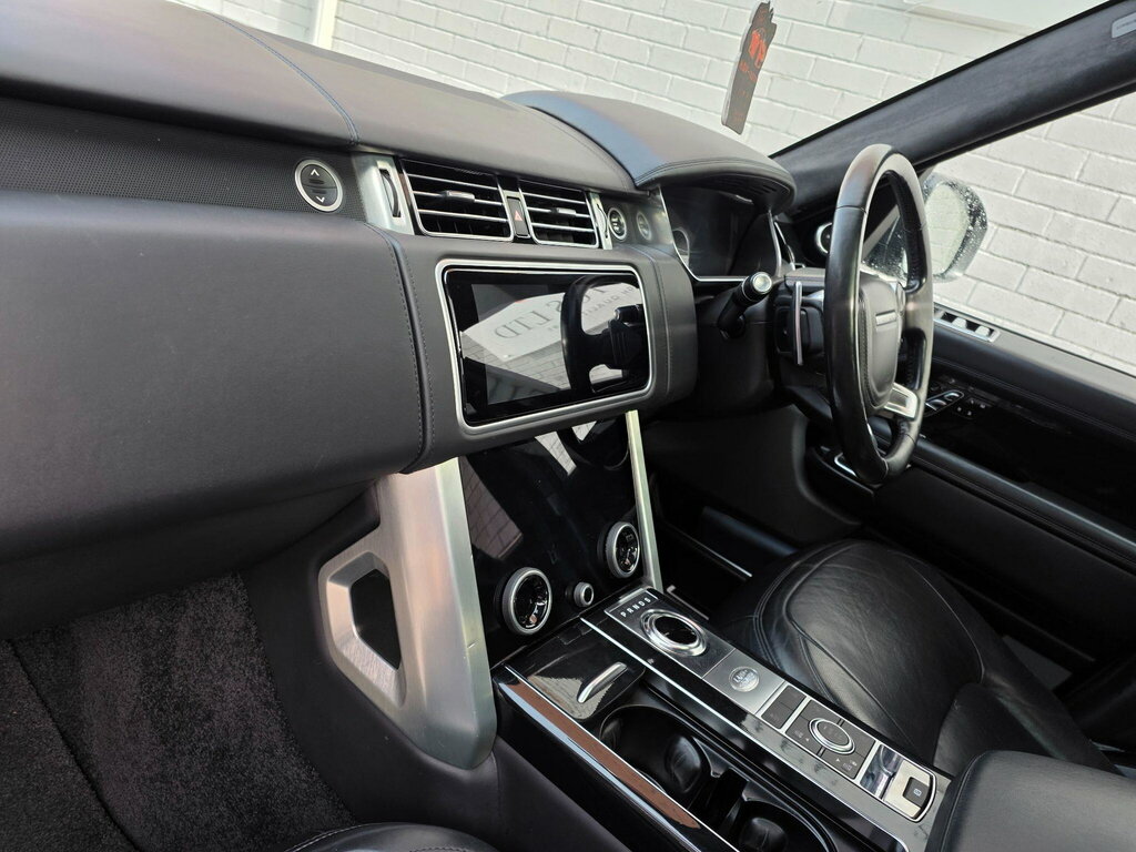 Land Rover Range Rover 4.4 Sdv8 Vogue Se 340 Bhp Black #10