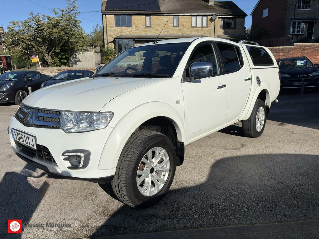 Mitsubishi L200 Barbarian White #4