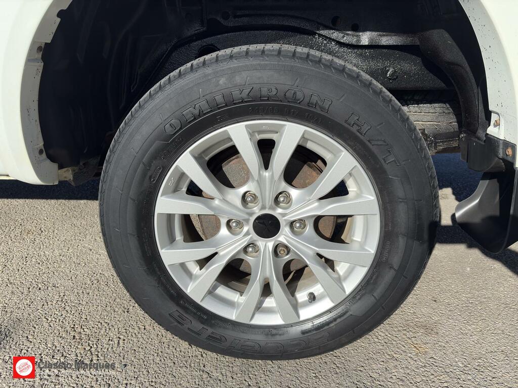 Mitsubishi L200 Di-d 4X4 Challenger No Grey #41