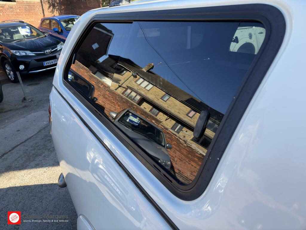 Mitsubishi L200 Di-d 4X4 Challenger No Grey #15