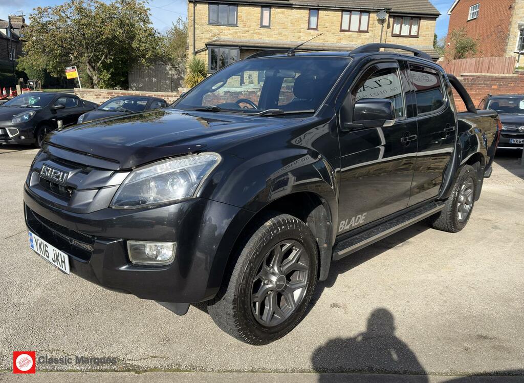Isuzu D-Max Blade Black #4