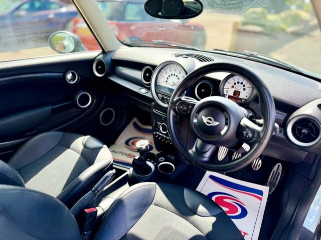 Mini Hatch Hatchback 1.6 Cooper Hatch 201313 Red #8