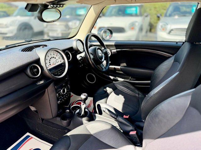 Mini Hatch Hatchback 1.6 Cooper Hatch 201313 Red #9