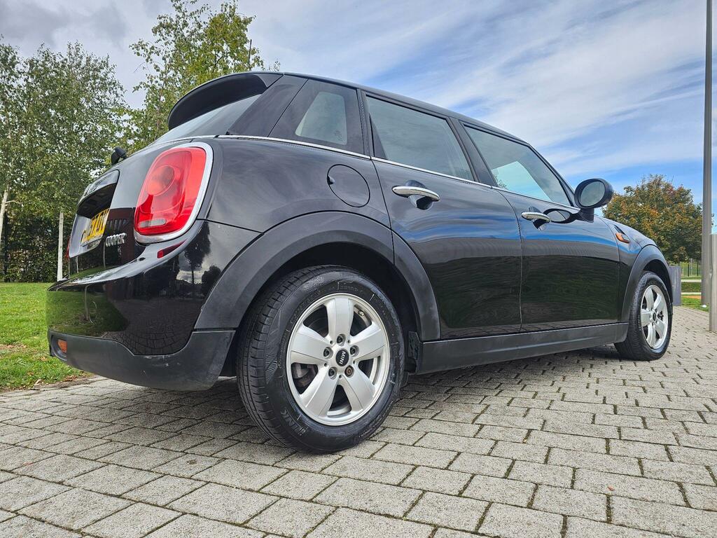 Mini Hatch 1.2 One Euro 6 Ss Red #11