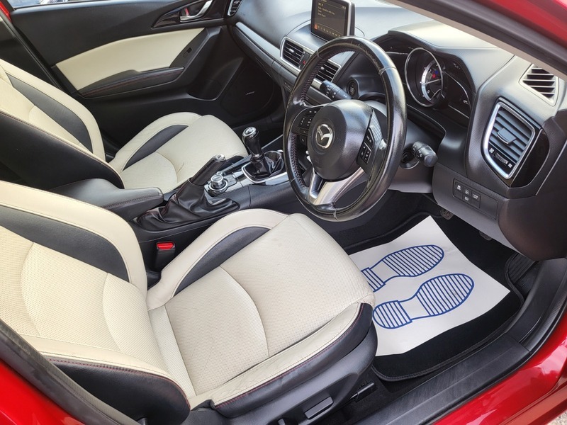 Mazda 3 D Sport Nav Red #2