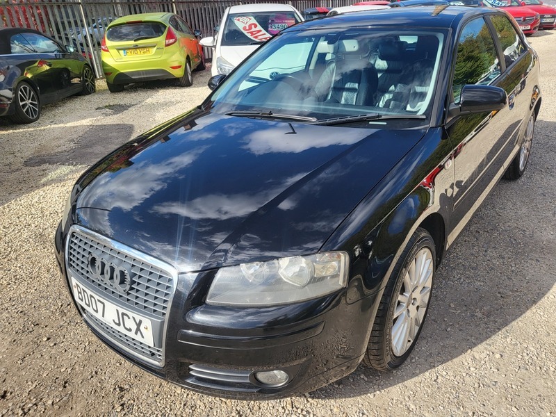 Audi A3 Tdi Se Black #3